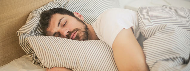 ¿Afecta lo que comes a tus horas de sueño?